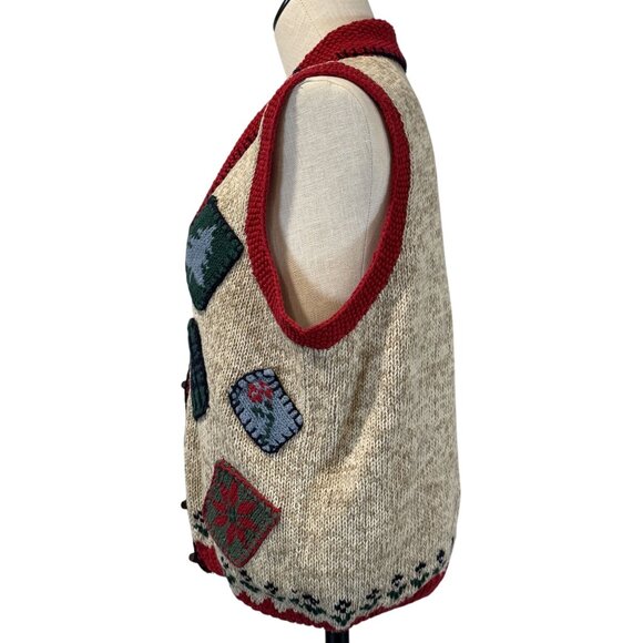 Vtg Bushwacker Womens Small Patchwork Holiday Sweater Vest Red Beige Button Knit - Picture 2 of 15
